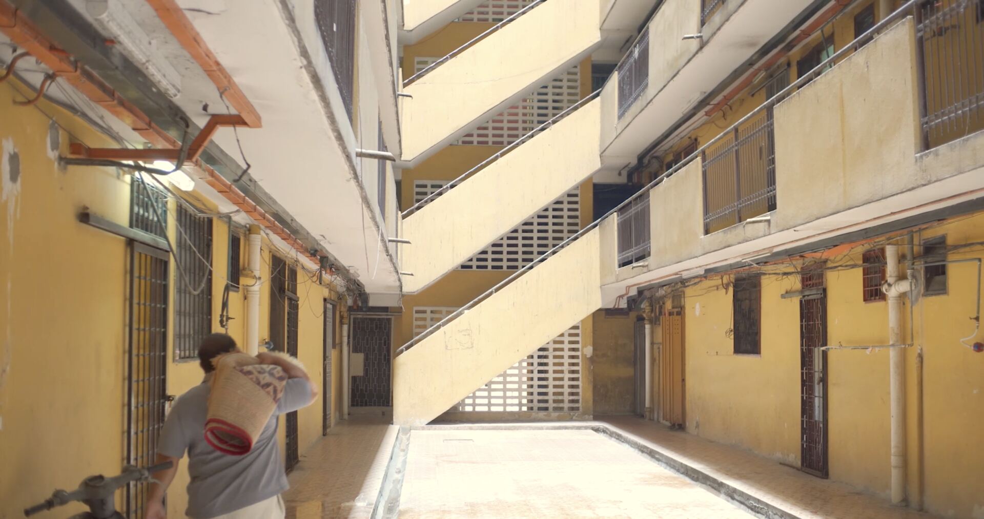 Still from Karpet